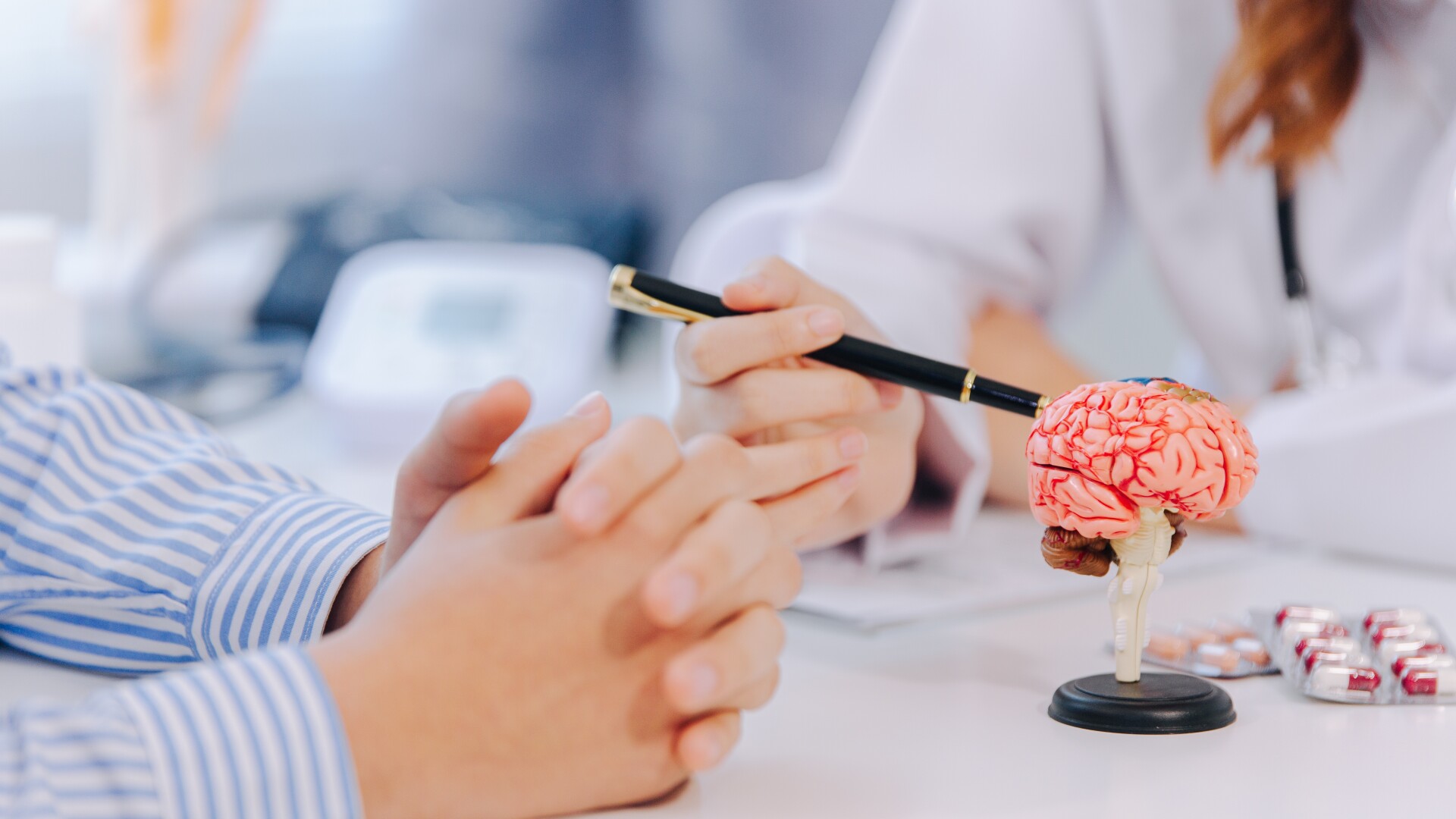 Somnul fragmentat, asociat cu risc crescut de demență: o descoperire care schimbă înțelegerea declinului cognitiv