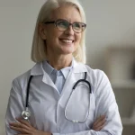 Semne de sănătate pe care nu trebuie să le ignori după 45 de ani