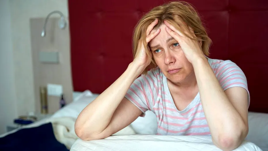 De ce te simți mereu obosit chiar dacă dormi suficient: 5 cauze medicale ascunse