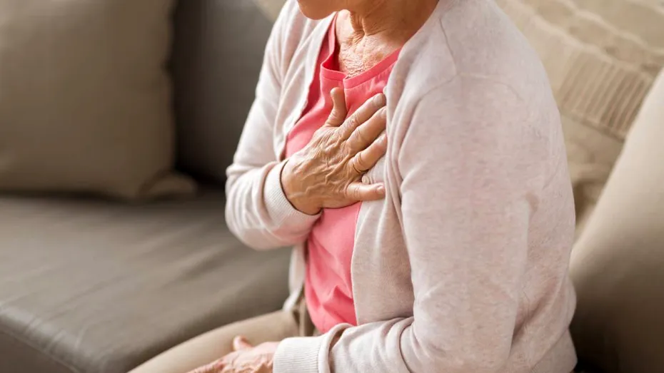 De ce crește riscul de infarct în perioada sărbătorilor: stresul, mâncarea bogată și lipsa de mișcare explică fenomenul