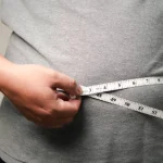 Alimentele care îți pot umfla abdomenul fără să îți dai seama. Chiar și unele produse considerate sănătoase